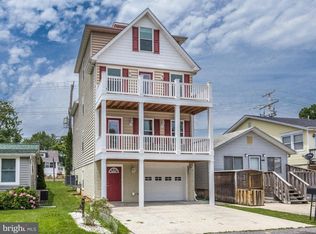 8229 Bayside Rd, Chesapeake Beach, MD 20732