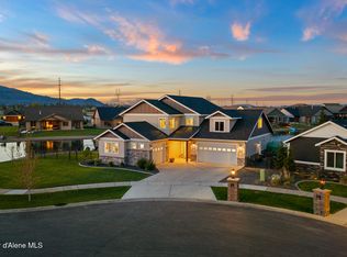 13806 N Treasure Island Ct, Rathdrum, ID 83858
