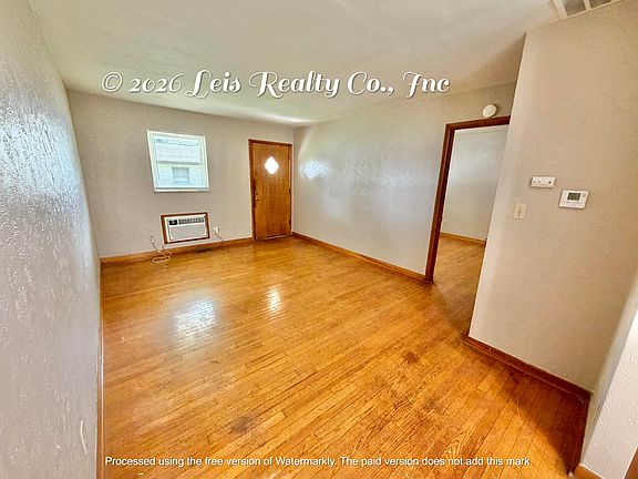 3rd image of 262 N Main St APT 3