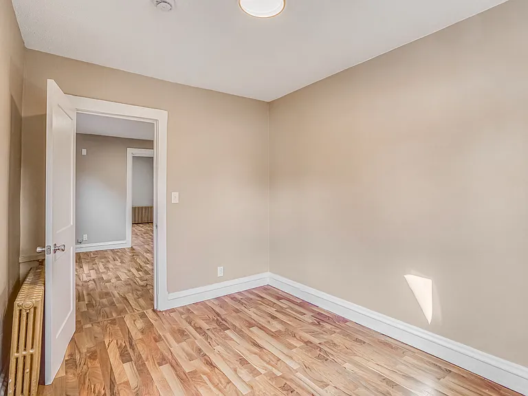 2519 Lyndale Ave S #3 — Photo 11