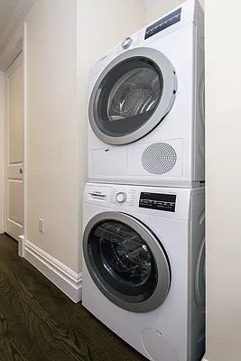 Rented by Nooklyn NYC LLC | media 20