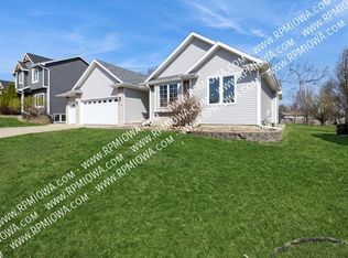 3018 E Spring St, Des Moines, IA 50320