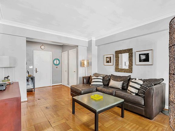 2nd image of 220 Madison Ave APT 6K