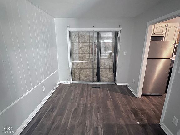 5th image of 3618 Decamp Dr