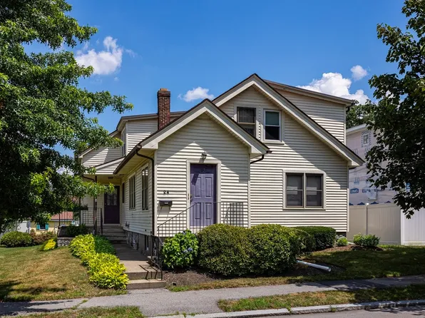 24 Puritan Ave, Worcester, MA 01604