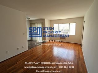 1034 N Martel Ave APT 8, West Hollywood, CA 90046