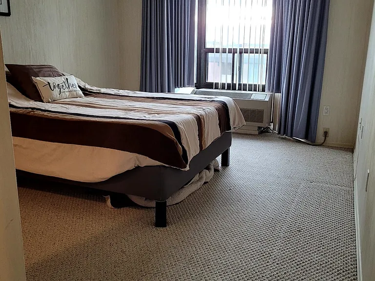 1535 Diefenbaker Ct #610 — Photo 5