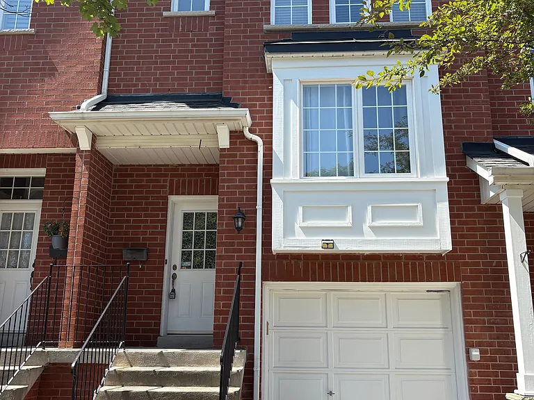 1591 S Parade Ct — Photo 1