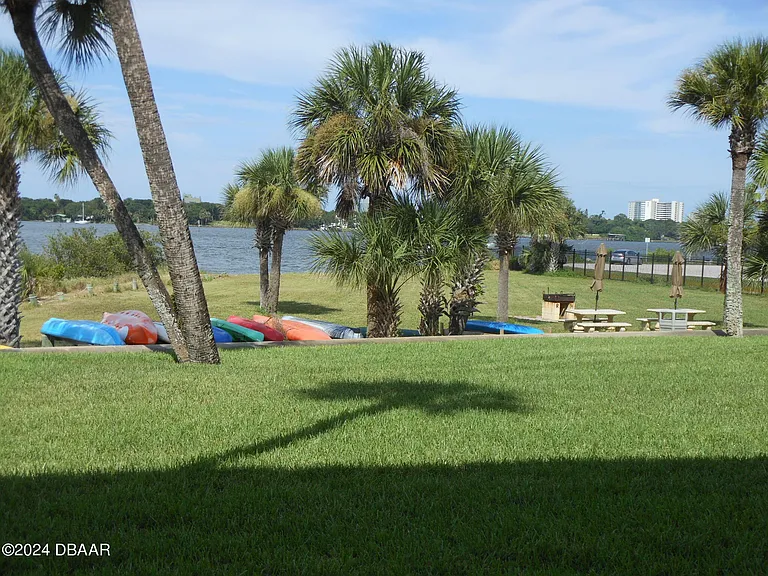 715 S Beach St #311D — Photo 8