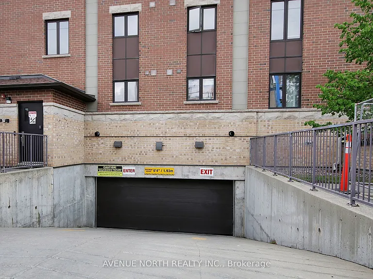 772 Chapman Mills Dr #A — Photo 31