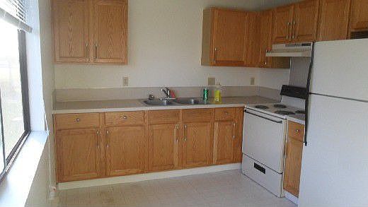 1st image of 843 Minard Ave NW