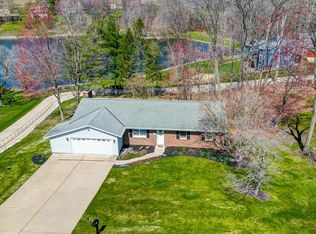 407 Deer Trail Dr, Thornville, OH 43076