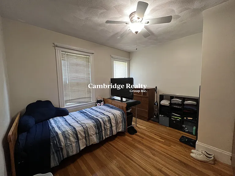 27 Willard St — Photo 13