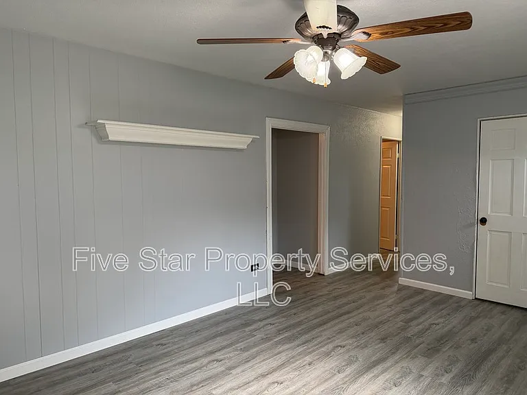12 Douglas Ct — Photo 14