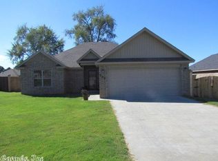 507 Wycliffe Dr, Searcy, AR 72143