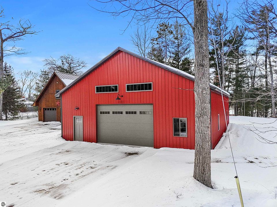1st image of 254 S Carolyn Dr