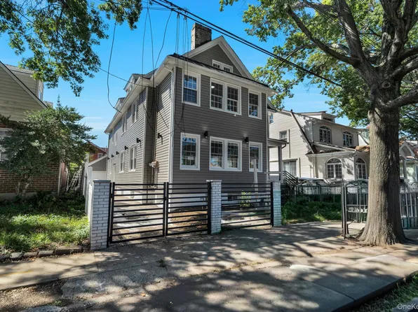 9264 Springfield Boulevard, Queens Village, NY 11428