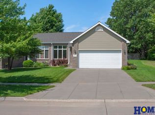 3211 S 83rd St, Lincoln, NE 68506