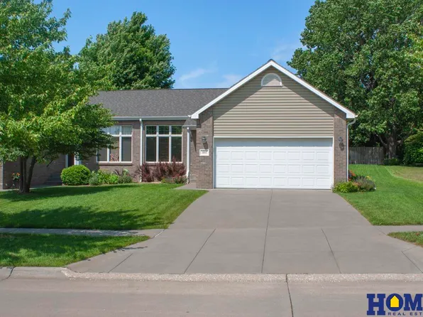 3211 S 83rd St, Lincoln, NE 68506