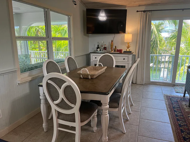 1050 Gulf Dr — Photo 9