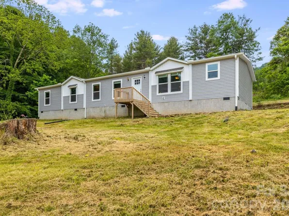 22 Split Pine Cv, Clyde, NC 28721