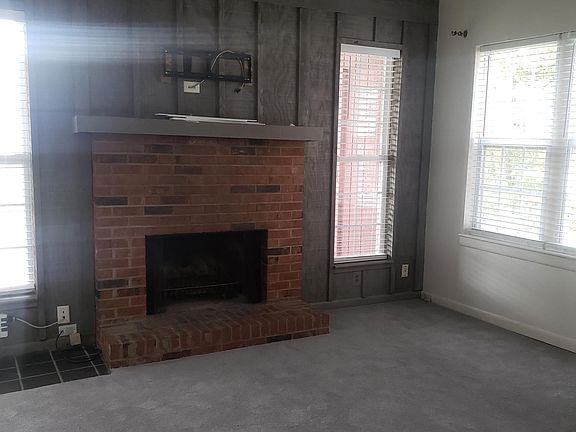 5th image of 1233 Davidson Rd