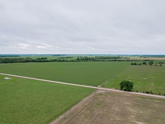 3rd image of E 228th Rd