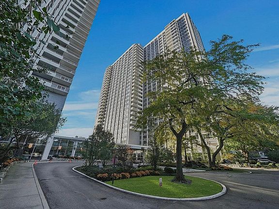 3rd image of 4250 N Marine Dr APT 1708
