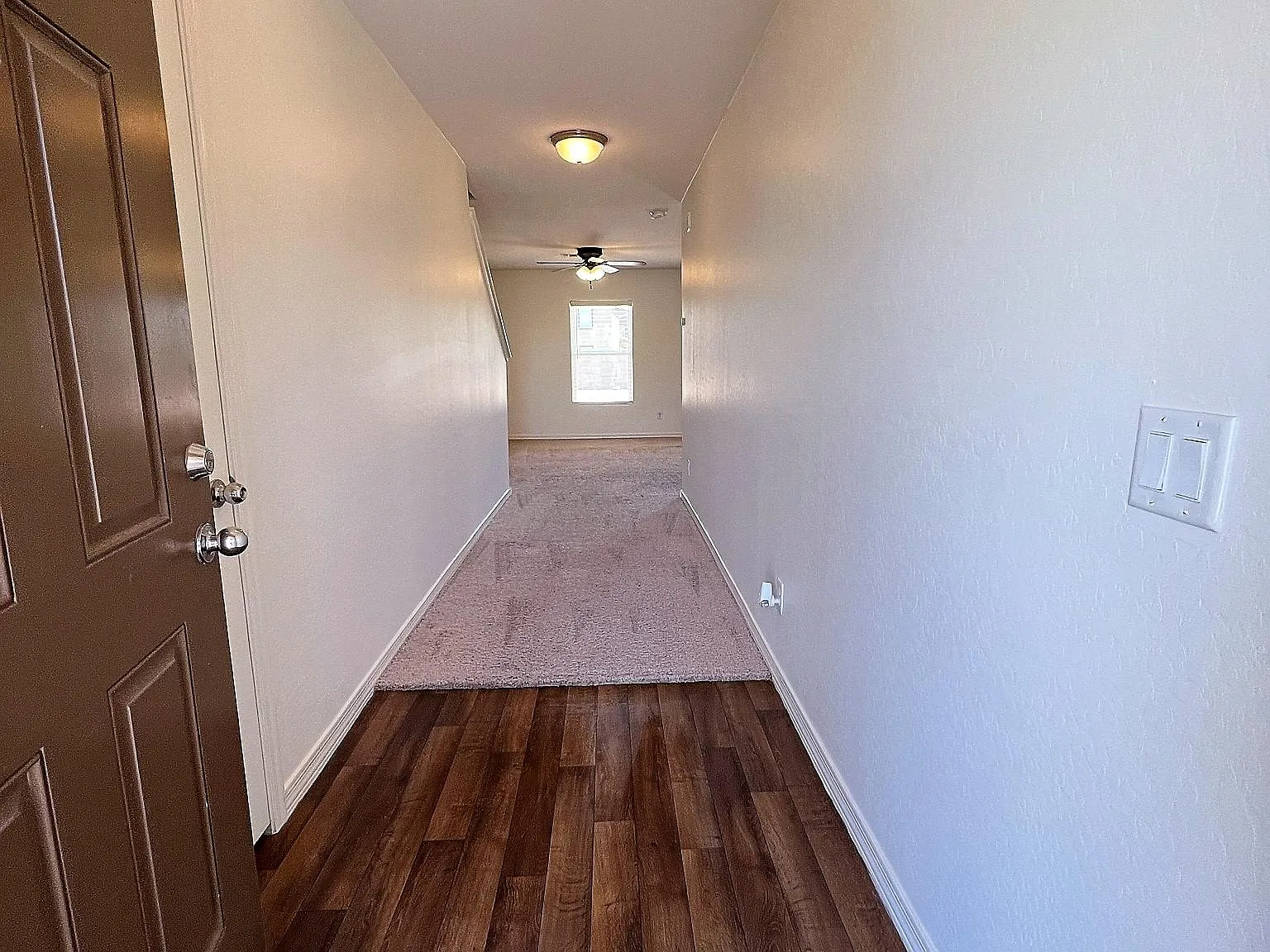 1051 W Prior Ave — Photo 3