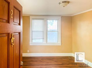 1318 28th St SE APT 2, Washington, DC 20020