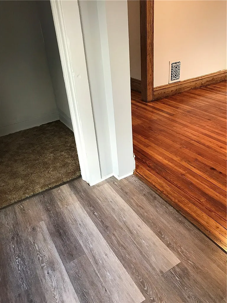 2 bed, 1.0 bath, 982 sqft, $1,495 — Photo 4