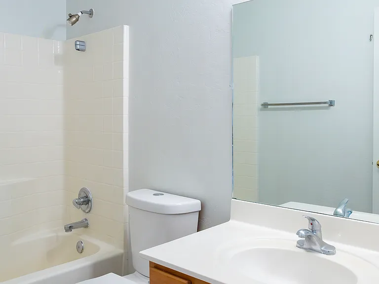 392 Falcon Ct — Photo 36