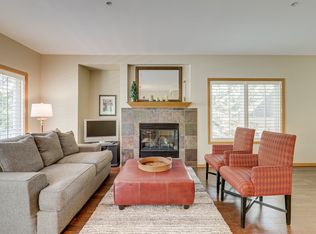 812 Fairfield Cir, Minnetonka, MN 55305