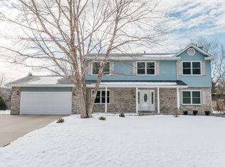 5531 Deerfield Rd, Racine, WI 53406