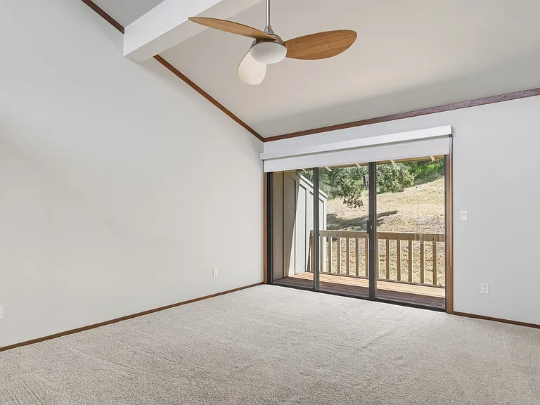 28000 Oakshire Dr — Photo 20