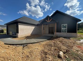 (Undisclosed Address), Alexander, AR 72002