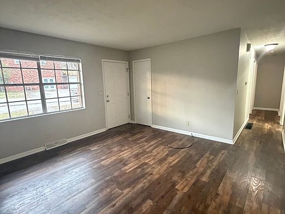 3rd image of 147 Meredith Ave