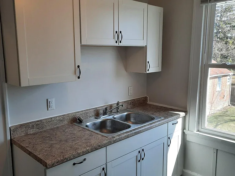 426 N Jameson Ave #2 — Photo 2