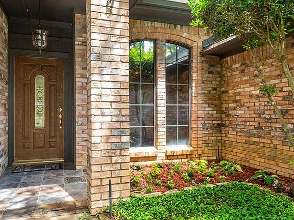 5th image of 4509 Lake Park Dr