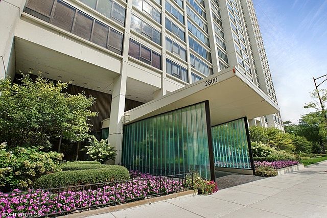 1st image of 2800 N Lake Shore Dr APT 3701