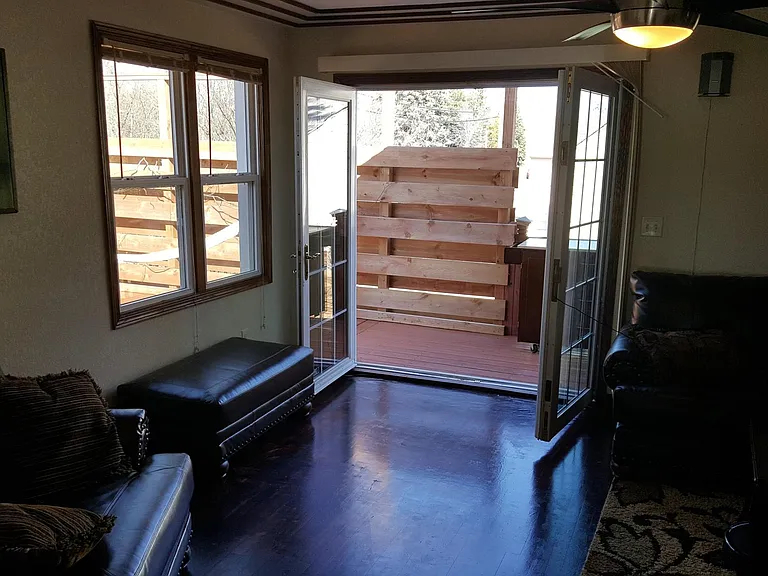 1518 W Arrowhead Rd — Photo 15