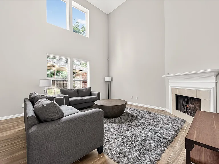 25507 Lyon Springs Ct — Photo 13