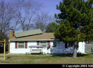 14807 Arkansas St, Woodbridge, VA 22191