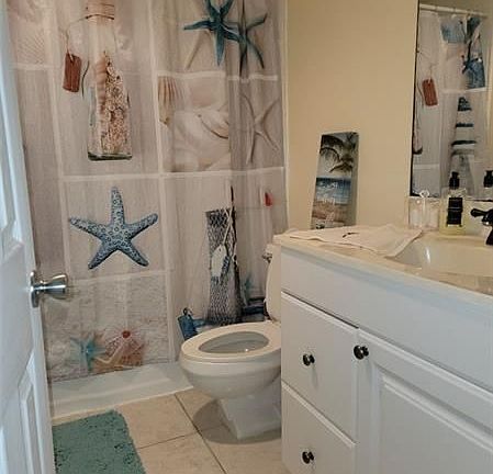 3rd image of 2900 NE 30th St APT 3H