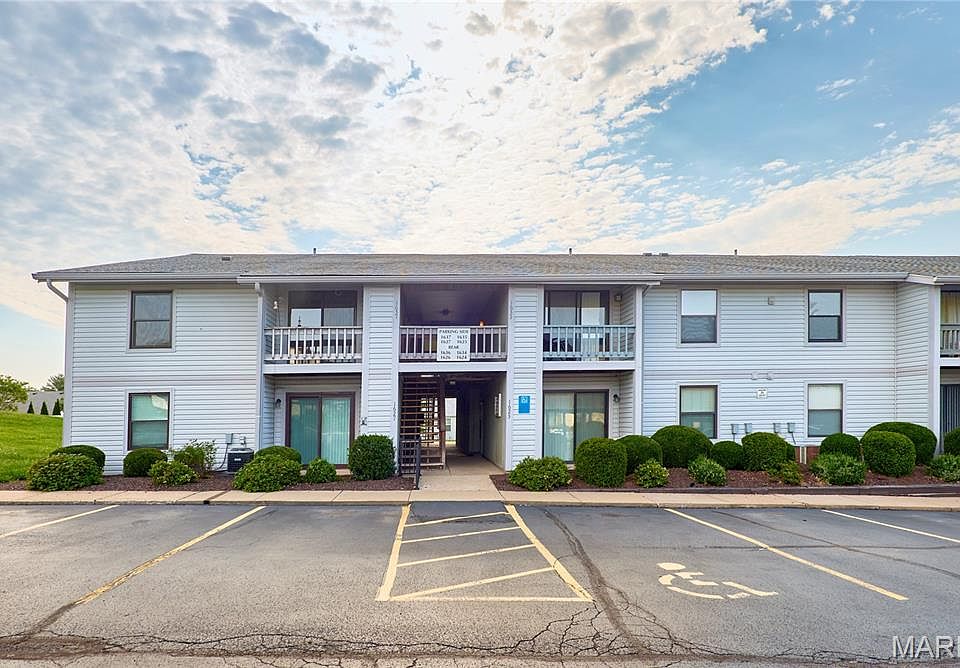 1st image of 1626 Summergate Pkwy #E