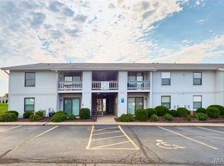 1626 Summergate Pkwy #E, Saint Charles, MO 63303