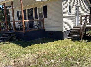 27 Watts Rd, Abbeville, SC 29620