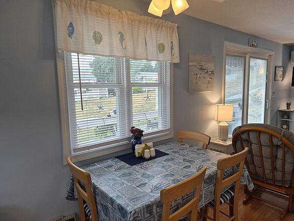 5th image of 1089 Post Road #4