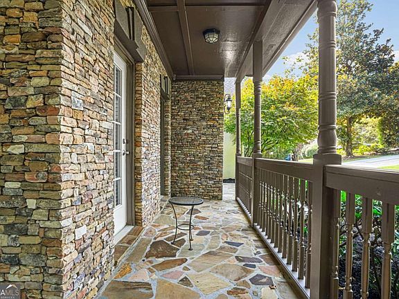 5th image of 1340 Tahoe Pines Cir