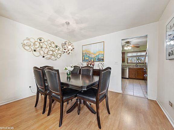 4th image of 2159 N Harlem Ave Rear 304